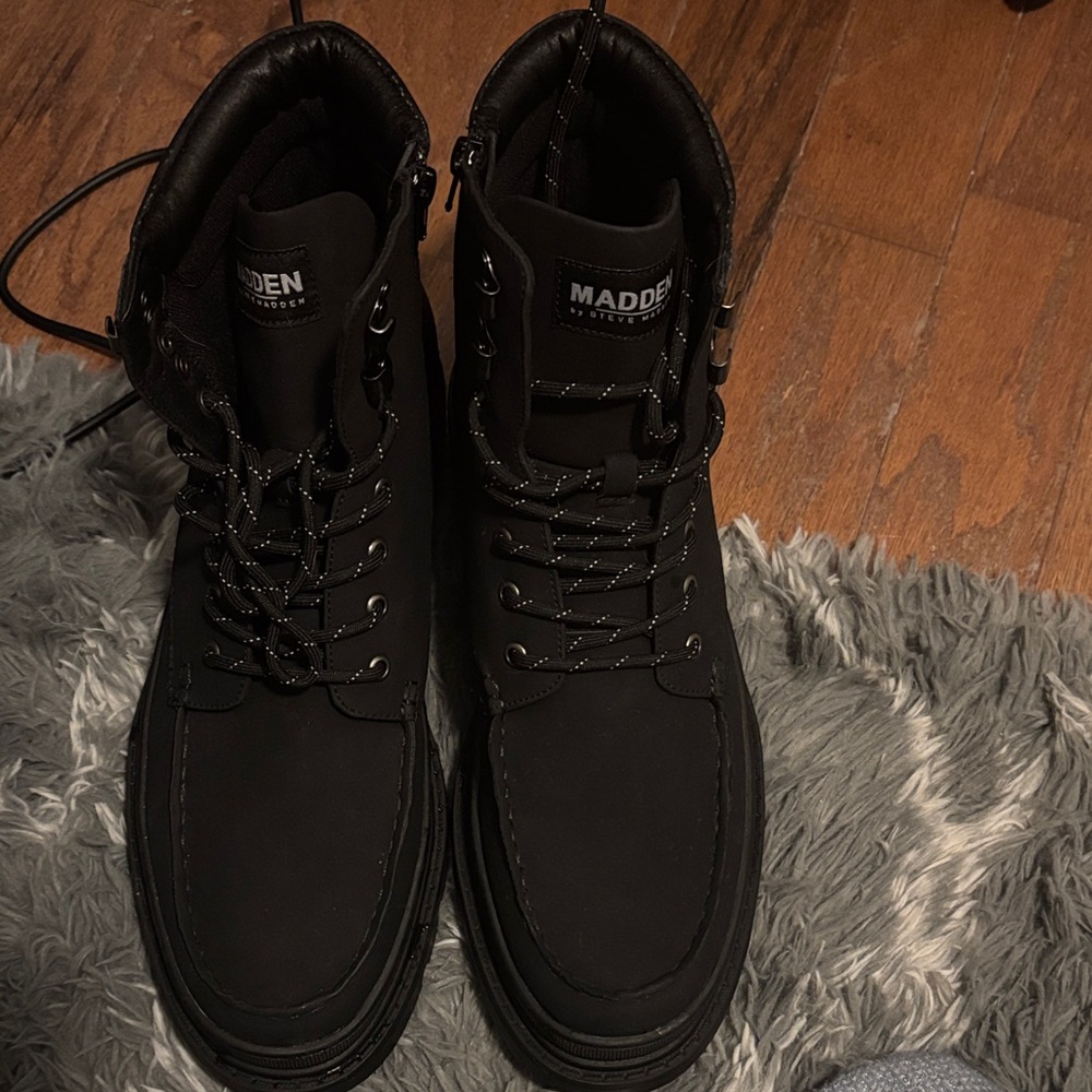 Steve Madden Black Lace-Up Boots